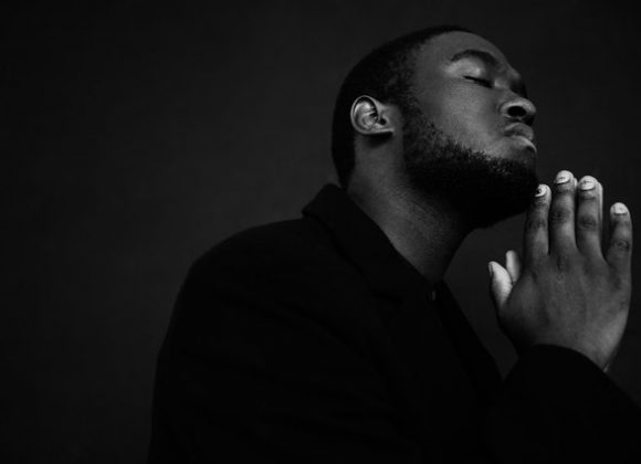 FACE AUX INJUSTICES, LAISSE DIEU TE DÉFENDRE FACE AUX INJUSTICES, LAISSE DIEU TE DÉFENDRE